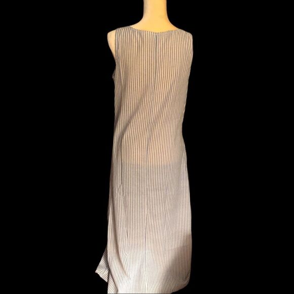 Cottagecore style blue/white striped maxi dress - Picture 6 of 6